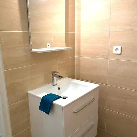 Rogier Apartment *