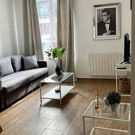 Rogier Apartment *